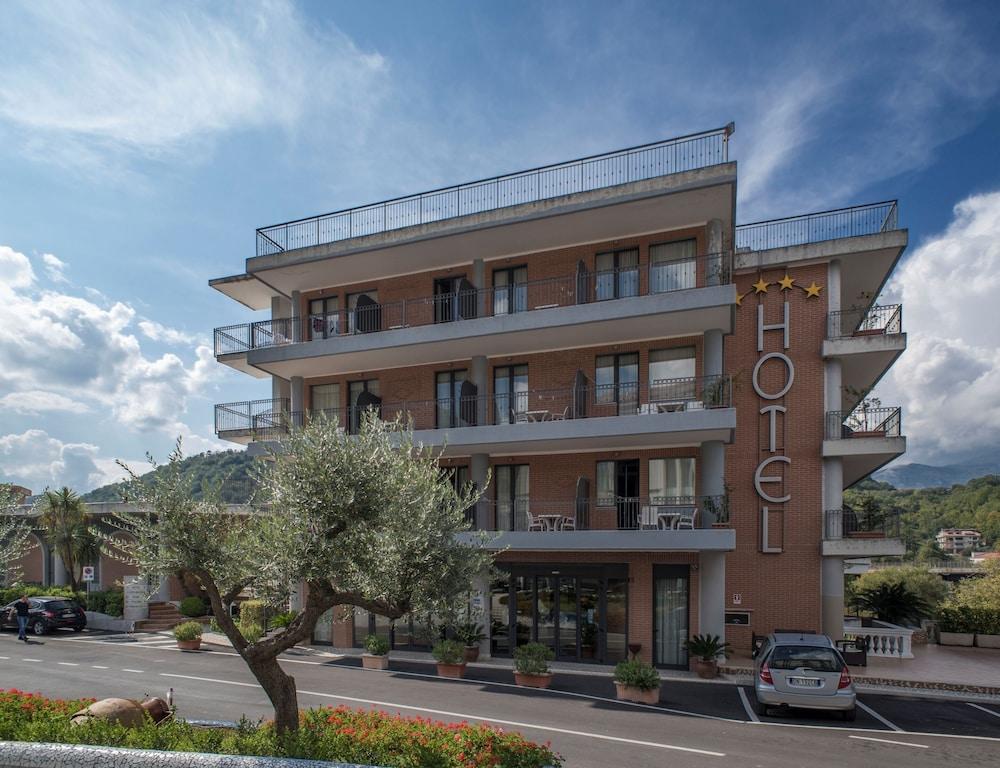 Hotel Terme Capasso Contursi Kültér fotó